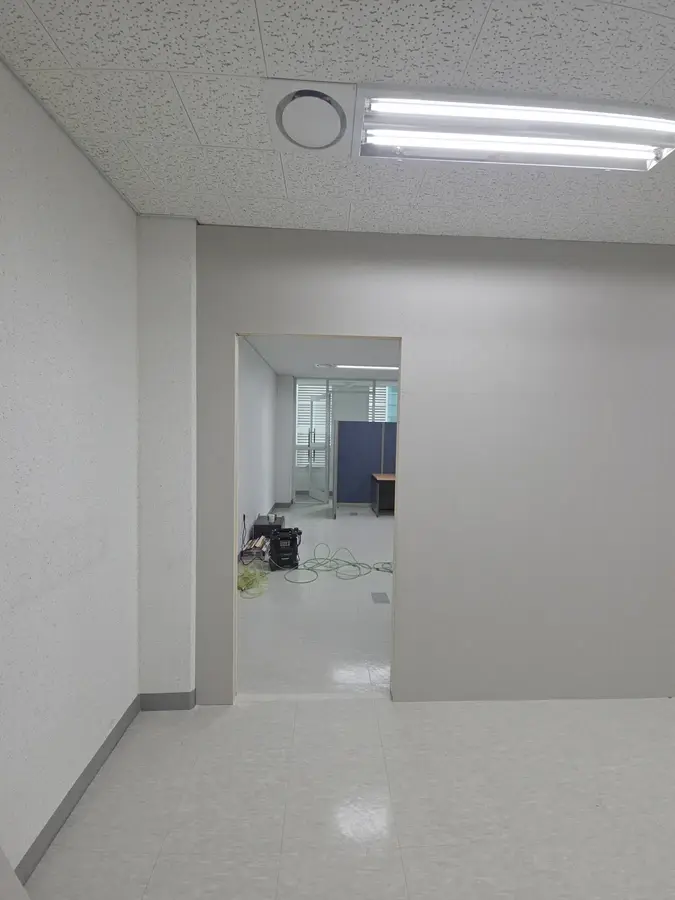 가양동 사무실 공간 분리 가벽 설치 가벽 공사 현장 6/6번째 공정 사진